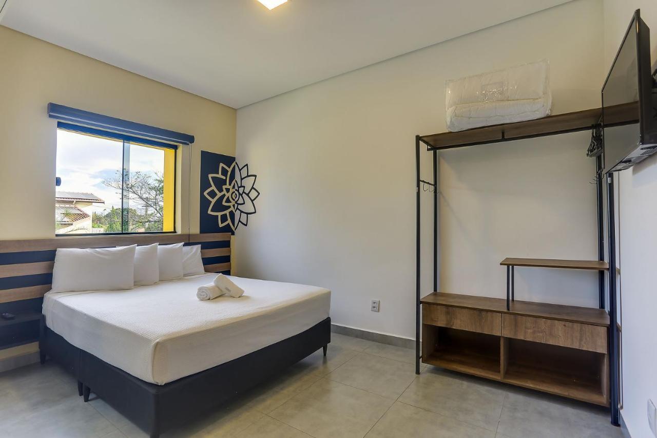 Hotel Flores De Holambra Kültér fotó