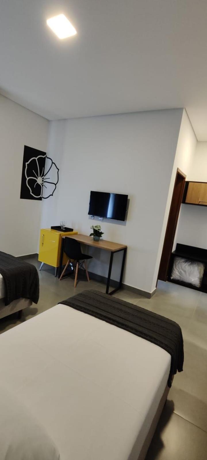 Hotel Flores De Holambra Kültér fotó